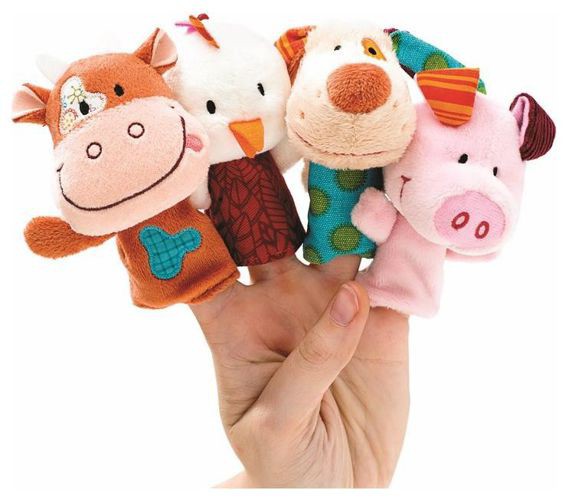 Куклы - отличная игрушка на год для девочки - если вы не знаете, что купить в подарок, вы легко сможете воспользоваться этой опцией